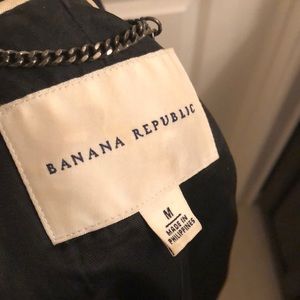 Banana Republic size M black coat